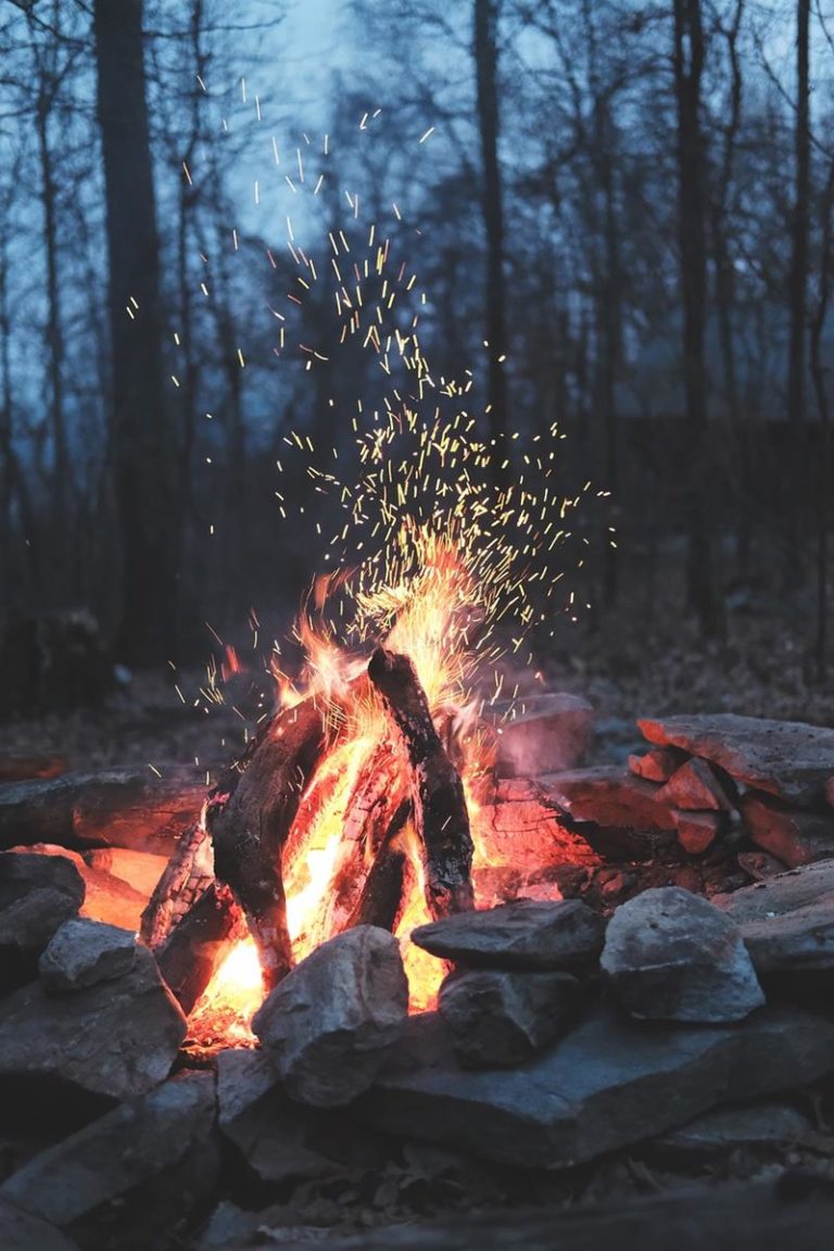 Ciesz się naturą i zrelaksuj się dzięki tym wskazówkom na kempingu